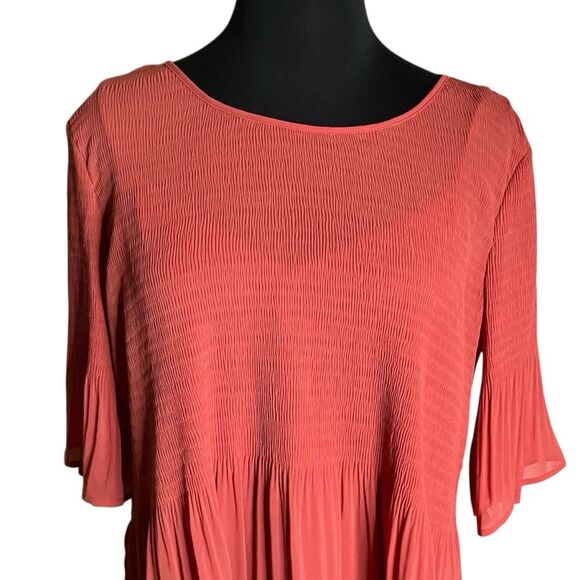 Textured Top with Cami in Coral by Pleione, Size Small - Picture 5 of 8